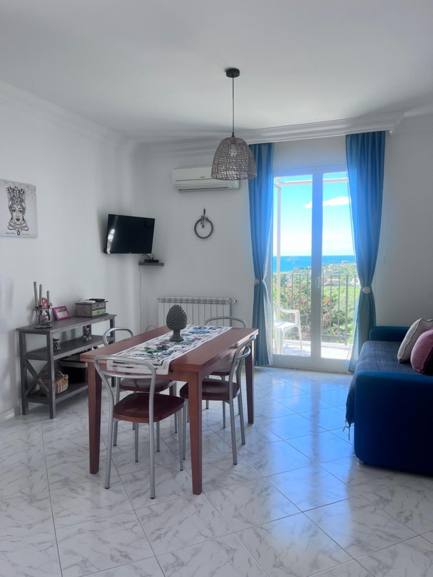 Appartamento Il Sole 2 Piano Реальмонте Экстерьер фото